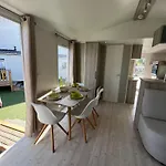 Mobil 2ch Bien Equipé Valras-plage Campingplads