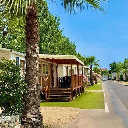 Mobil 2ch Bien Equipe Valras-plage Campsite